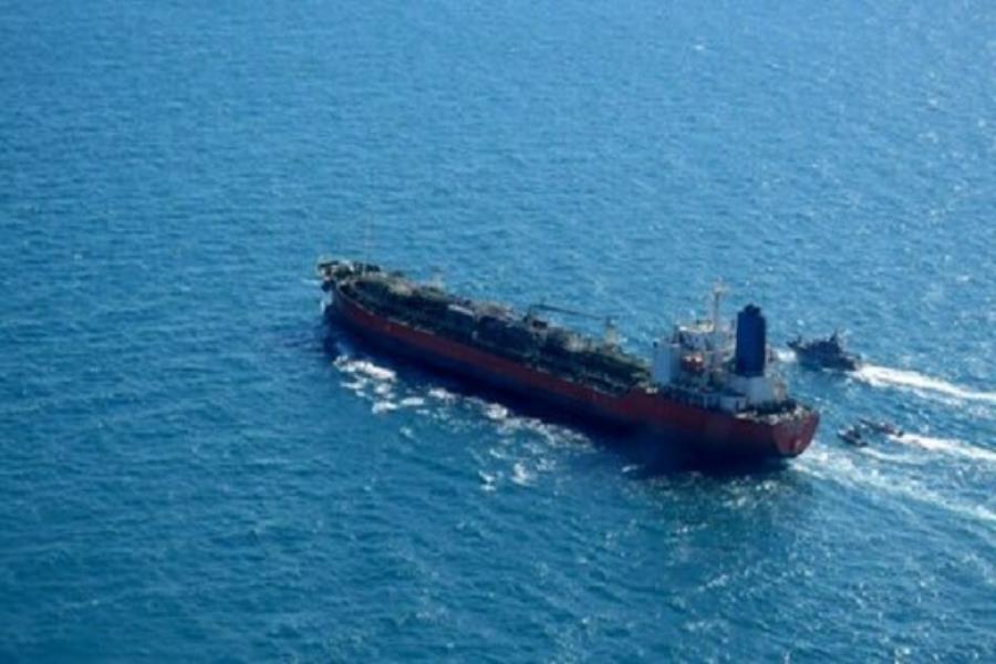 کشتی ایرانی توقیف شده در یونان آزاد شد